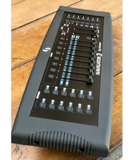 TECHSHOW - NAVIGATOR3 - Controlador DMX NAVIGATOR 3